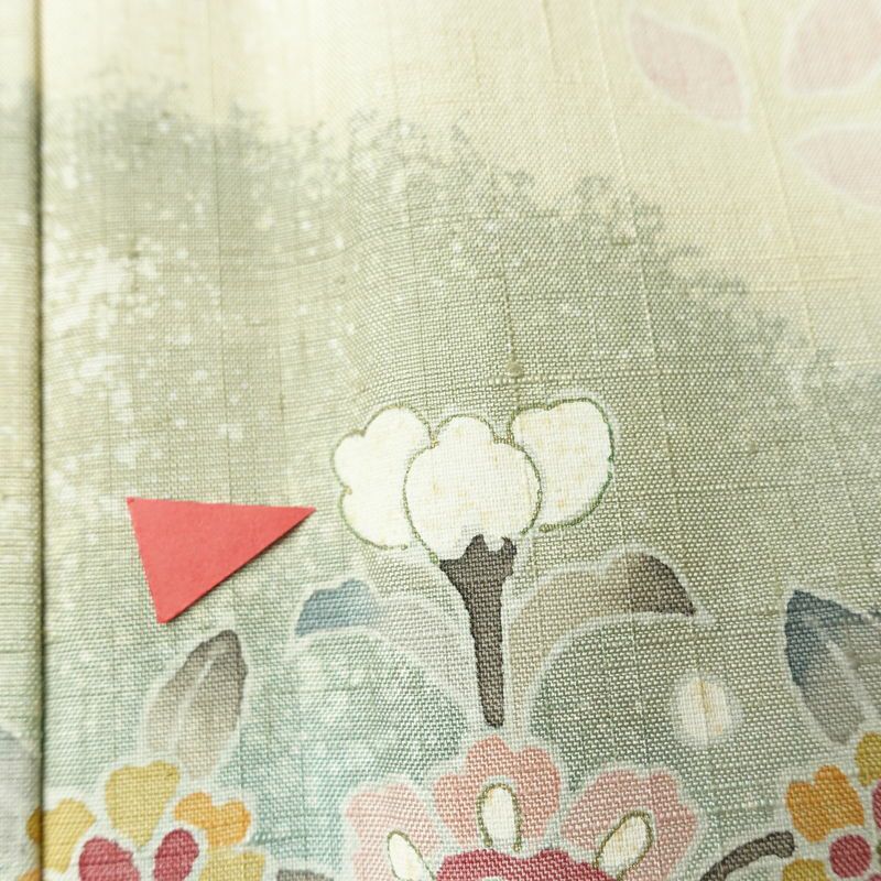 付け下げ 落款入り しつけ糸付き 一つ紋付き 正絹 花柄 袷仕立て 身丈162cm 裄丈63cm リサイクル着物 着物 洒落 紬地 ベージュ_画像8