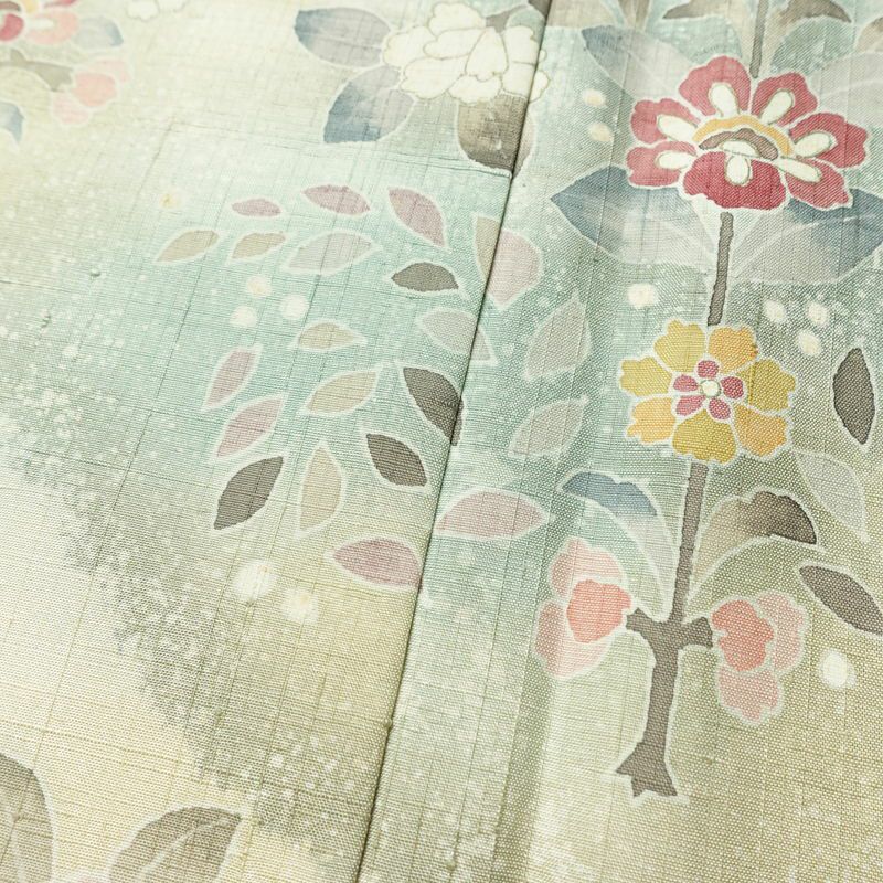 付け下げ 落款入り しつけ糸付き 一つ紋付き 正絹 花柄 袷仕立て 身丈162cm 裄丈63cm リサイクル着物 着物 洒落 紬地 ベージュ_画像11