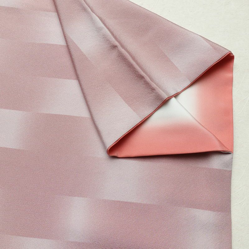 小紋 縮緬 正絹 その他の柄 袷仕立て 身丈162.5cm 裄丈66.5cm リサイクル着物 着物 シンプル ピンク_画像13