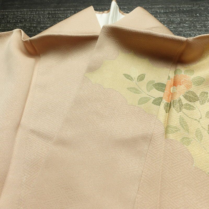 訪問着 良品 金駒刺繍 しつけ糸付き 一つ紋付き 正絹 花柄 袷仕立て 身丈165cm 裄丈66.5cm リサイクル着物 着物 箔 入学式 卒業式 七五三 お宮参り フォーマル ベージュ_画像17