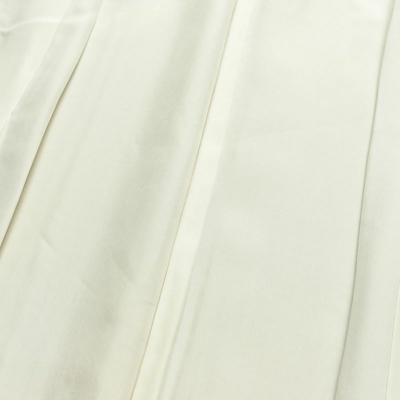 訪問着 良品 金駒刺繍 しつけ糸付き 一つ紋付き 正絹 花柄 袷仕立て 身丈165cm 裄丈66.5cm リサイクル着物 着物 箔 入学式 卒業式 七五三 お宮参り フォーマル ベージュ_画像19