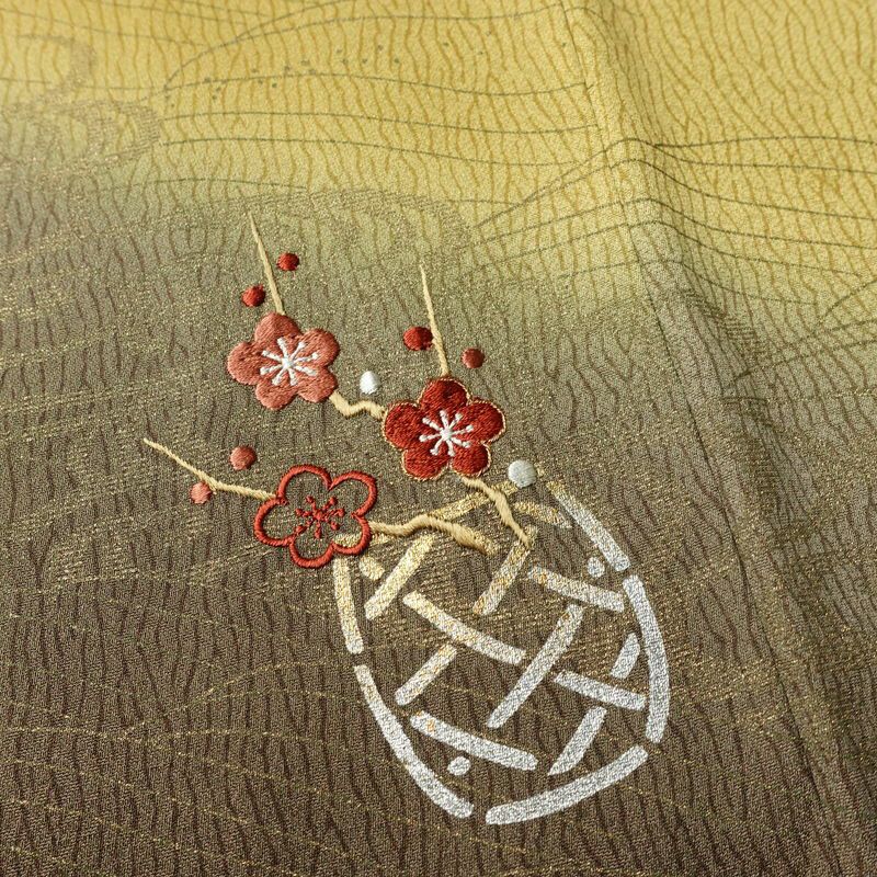 訪問着 正絹 木の葉・植物柄 袷仕立て 身丈157.5cm 裄丈63cm リサイクル着物 着物 刺繍 箔 入学式 卒業式 七五三 お宮参り フォーマル 黄・黄土色_画像11