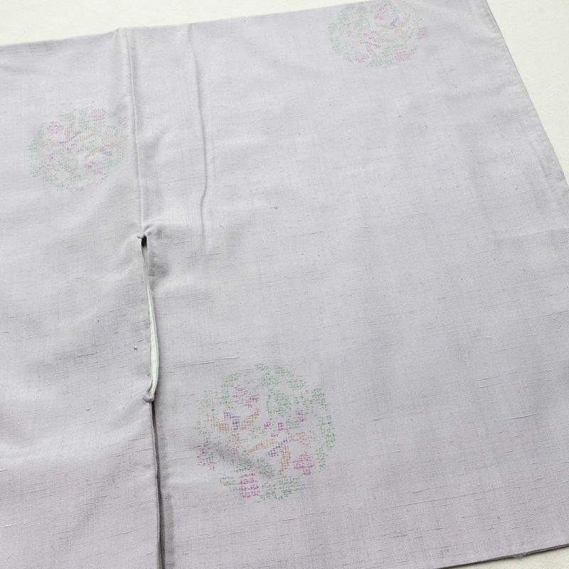 結城紬 紬 手織結城紬 証紙あり 正絹 幾何学柄・抽象柄 袷仕立て 身丈159cm 裄丈64cm リサイクル着物 着物 紫・藤色_画像12