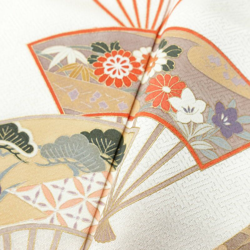 訪問着 綸子 正絹 古典柄 袷仕立て 身丈165cm 裄丈68cm リサイクル着物 着物 金彩 入学式 卒業式 七五三 お宮参り フォーマル ピンク_画像9