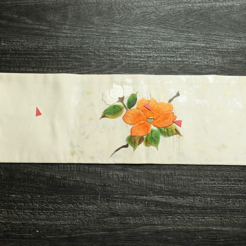 名古屋帯 太鼓柄 正絹 花柄 名古屋仕立て なごや帯 リサイクル帯 帯 刺繍 箔 椿 白_画像14