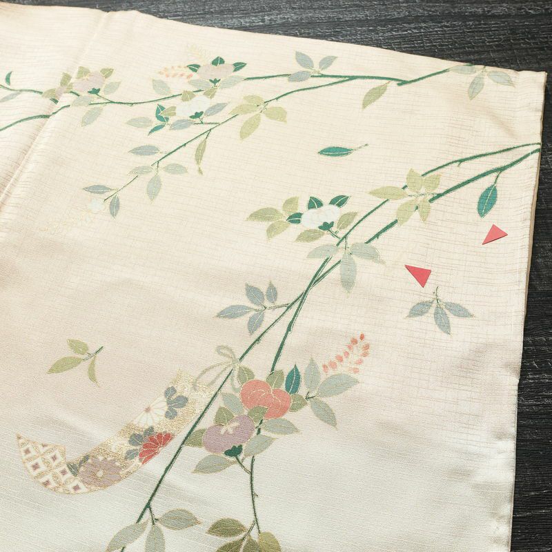 訪問着 良品 しつけ糸付き 正絹 古典柄 袷仕立て 身丈164cm 裄丈66.5cm リサイクル着物 着物 箔 入学式 卒業式 七五三 お宮参り フォーマル 菊 ピンクベージュ ベージュ_画像20