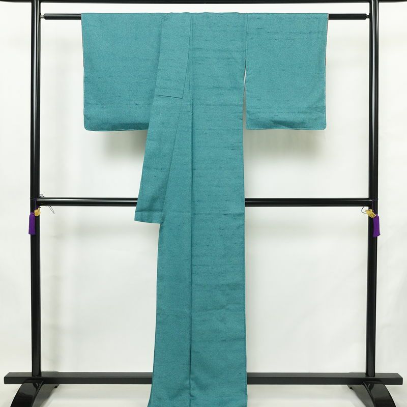 紬 良品 華井克峯 落款入り しつけ糸付き 正絹 その他の柄 袷仕立て 身丈165cm 裄丈65.5cm リサイクル着物 着物 紬地 青・紺_画像2