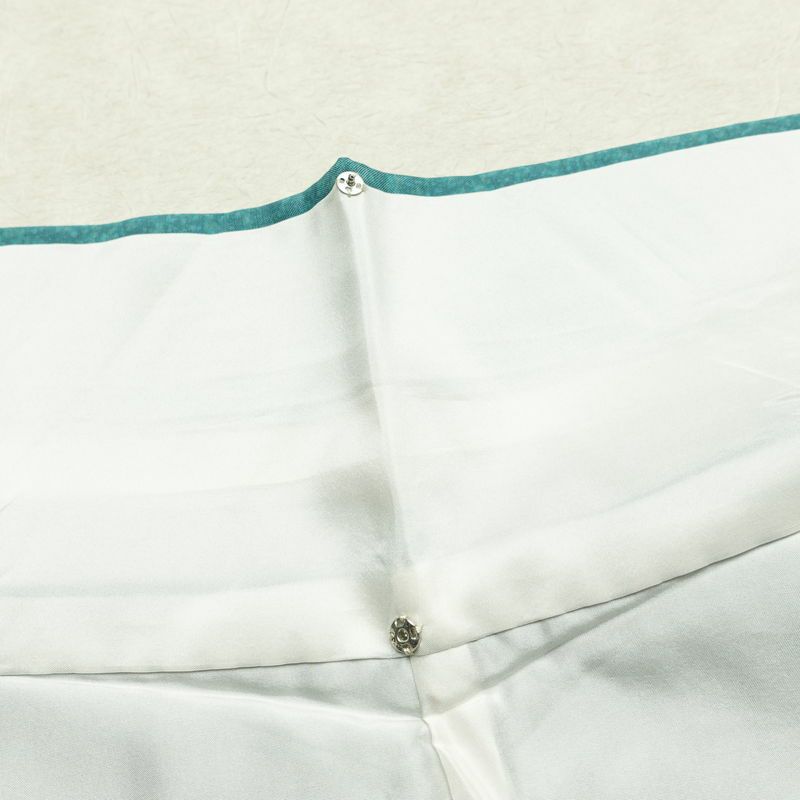 紬 良品 華井克峯 落款入り しつけ糸付き 正絹 その他の柄 袷仕立て 身丈165cm 裄丈65.5cm リサイクル着物 着物 紬地 青・紺_画像19