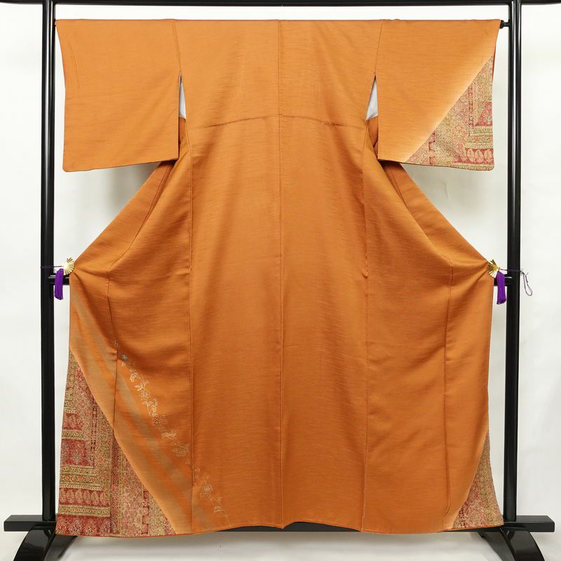 付け下げ 正絹 幾何学柄・抽象柄 袷仕立て 身丈158.5cm 裄丈66cm リサイクル着物 着物 刺繍 金彩 フォーマル 茶