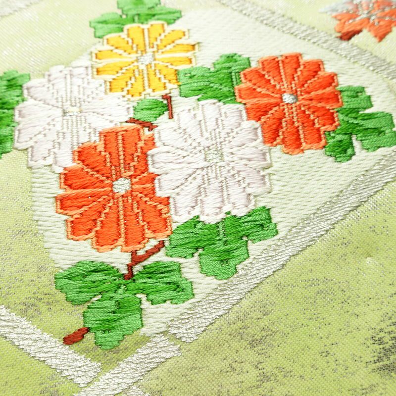 名古屋帯 太鼓柄 良品 しつけ糸付き 正絹 花柄 名古屋仕立て なごや帯 リサイクル帯 帯 箔 シンプル 緑・うぐいす色_画像5