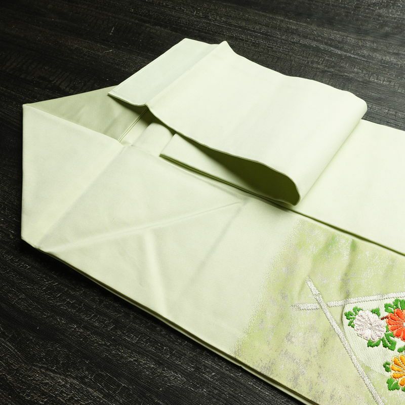 名古屋帯 太鼓柄 良品 しつけ糸付き 正絹 花柄 名古屋仕立て なごや帯 リサイクル帯 帯 箔 シンプル 緑・うぐいす色_画像21