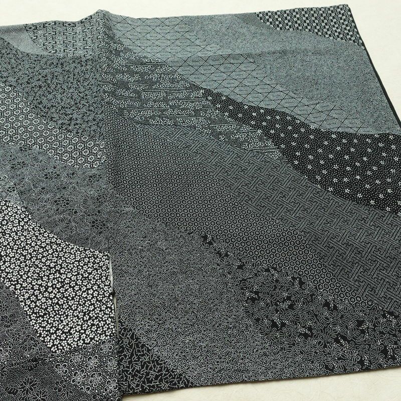 小紋 良品 小紋師 北原寿永 落款入り 縮緬 江戸小紋 総柄 正絹 古典柄 袷仕立て 身丈159.5cm 裄丈64.5cm リサイクル着物 着物 黒_画像14