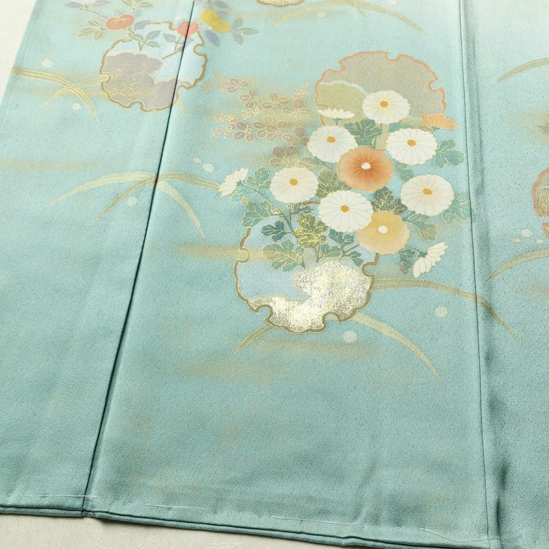 訪問着 良品 しつけ糸付き 正絹 花柄 袷仕立て 身丈161.5cm 裄丈67cm リサイクル着物 着物 箔 金彩 入学式 卒業式 七五三 お宮参り 雪輪 フォーマル 菊 緑・うぐいす色_画像4