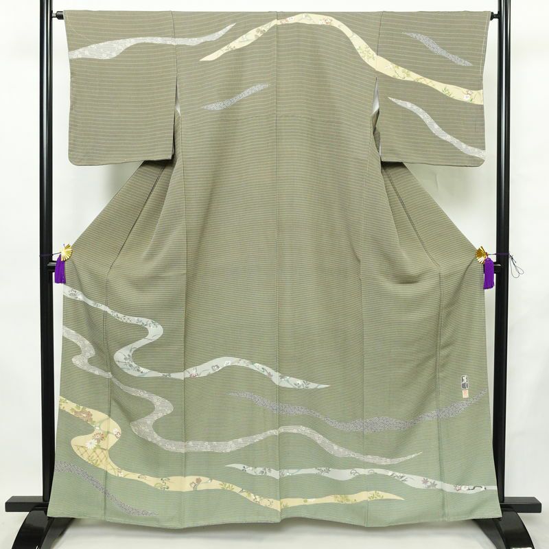 訪問着 良品 金田昇 落款入り しつけ糸付き 正絹 古典柄 袷仕立て 身丈161.5cm 裄丈65cm リサイクル着物 着物 入学式 卒業式 七五三 お宮参り フォーマル 緑・うぐいす色_画像1