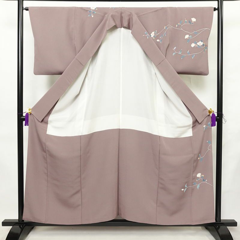 訪問着 落款入り 正絹 花柄 友禅 袷仕立て 身丈156.5cm 裄丈64.5cm リサイクル着物 着物 共八掛 入学式 卒業式 七五三 お宮参り フォーマル 紫・藤色_画像3