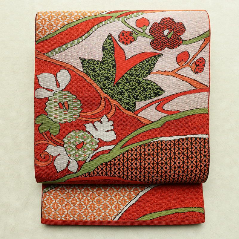 名古屋帯 六通柄 美品 正絹 木の葉・植物柄 松葉仕立て なごや帯 リサイクル帯 帯 赤・朱