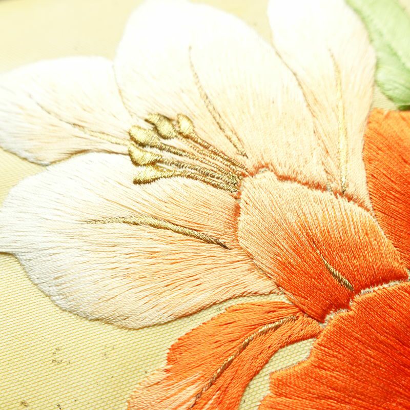 名古屋帯 太鼓柄 良品 正絹 花柄 通し仕立て なごや帯 リサイクル帯 帯 刺繍 箔 黄・黄土色_画像6