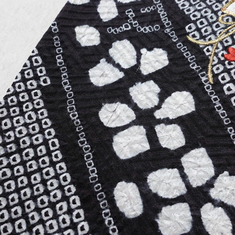 振袖 金駒刺繍 絞り 正絹 古典柄 袷仕立て 身丈168.5cm 裄丈68cm リサイクル着物 着物 刺繍 箔 成人式 二十歳 二十歳の集い フォーマル 赤紫 紫・藤色_画像11