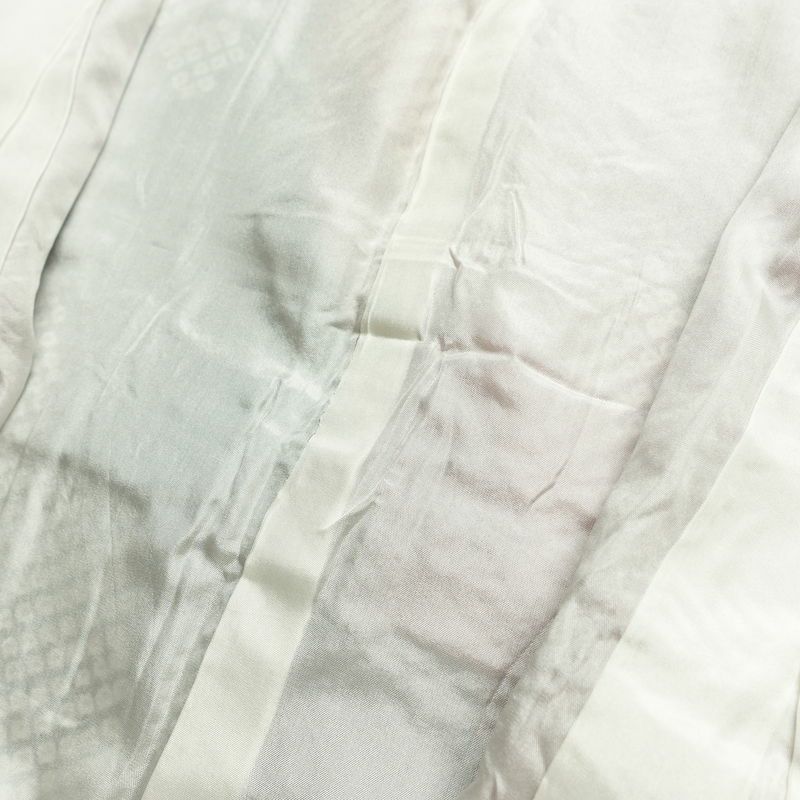 振袖 金駒刺繍 絞り 正絹 古典柄 袷仕立て 身丈168.5cm 裄丈68cm リサイクル着物 着物 刺繍 箔 成人式 二十歳 二十歳の集い フォーマル 赤紫 紫・藤色_画像18