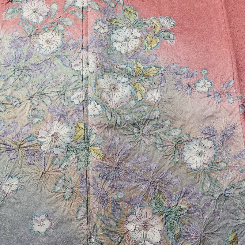 訪問着 良品 一つ紋付き 辻が花 正絹 花柄 袷仕立て 身丈162.5cm 裄丈64cm リサイクル着物 着物 金彩 ピンク_画像6