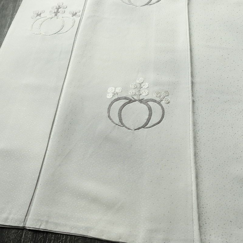 付け下げ 正絹 古典柄 袷仕立て 身丈158cm 裄丈62.5cm リサイクル着物 着物 刺繍 フォーマル グレー_画像4