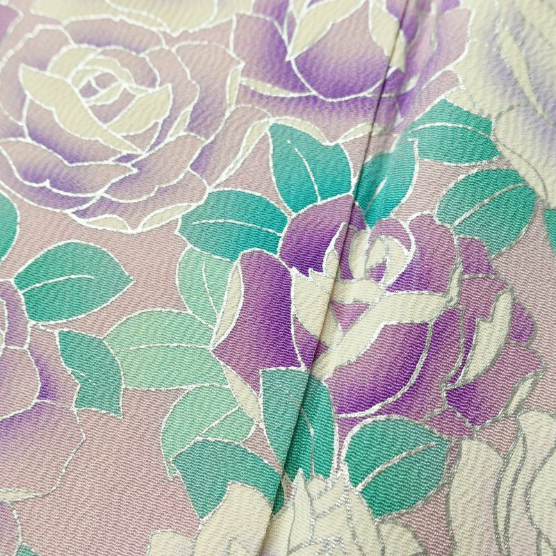 振袖 縮緬 正絹 花柄 銀駒刺繍 袷仕立て 身丈157.5cm 裄丈63cm リサイクル着物 着物 銀彩 成人式 二十歳 二十歳の集い フォーマル 紫・藤色_画像11