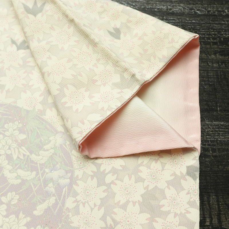 振袖 縮緬 正絹 花柄 銀駒刺繍 袷仕立て 身丈157.5cm 裄丈63cm リサイクル着物 着物 銀彩 成人式 二十歳 二十歳の集い フォーマル 紫・藤色_画像16