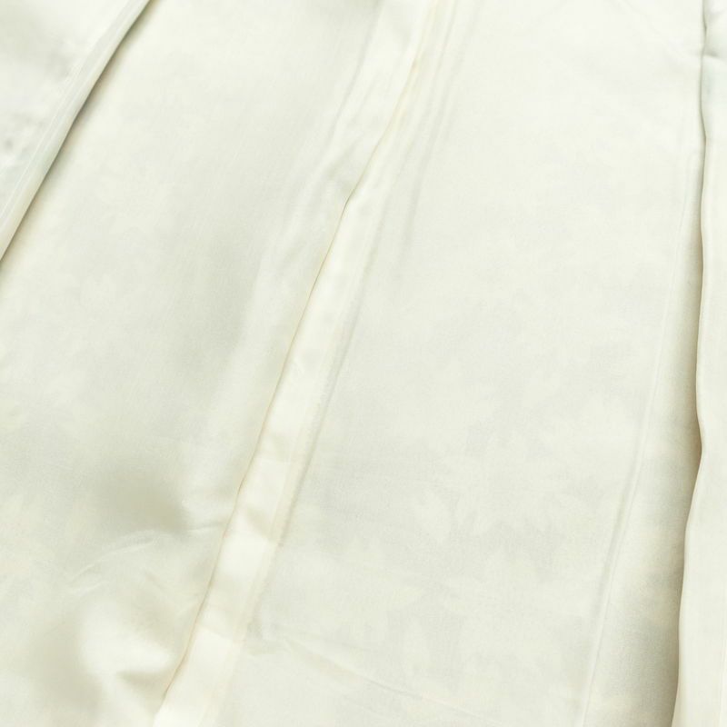 振袖 縮緬 正絹 花柄 銀駒刺繍 袷仕立て 身丈157.5cm 裄丈63cm リサイクル着物 着物 銀彩 成人式 二十歳 二十歳の集い フォーマル 紫・藤色_画像19