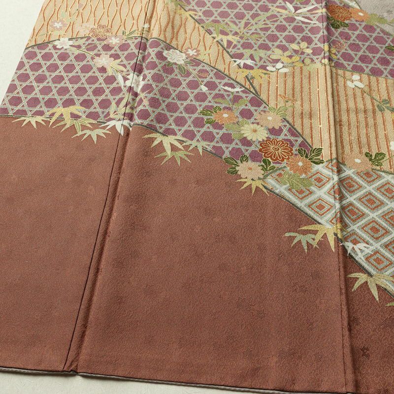 訪問着 一つ紋付き 正絹 古典柄 袷仕立て 身丈162cm 裄丈64cm リサイクル着物 着物 金彩 入学式 卒業式 七五三 お宮参り フォーマル 紫・藤色_画像4