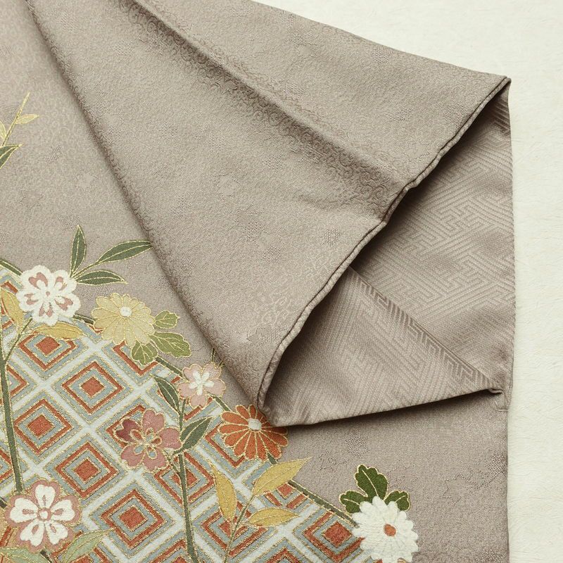 訪問着 一つ紋付き 正絹 古典柄 袷仕立て 身丈162cm 裄丈64cm リサイクル着物 着物 金彩 入学式 卒業式 七五三 お宮参り フォーマル 紫・藤色_画像17