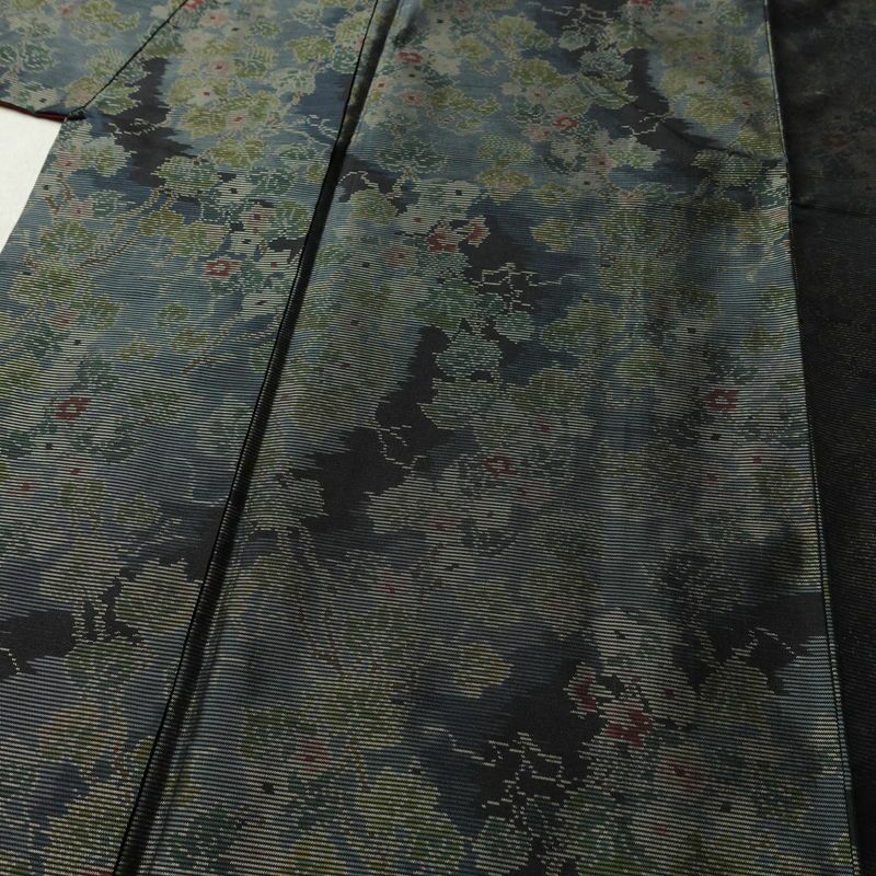 大島紬 証紙なし 正絹 木の葉・植物柄 袷仕立て 身丈154cm 裄丈63cm リサイクル着物 着物 青・紺_画像5