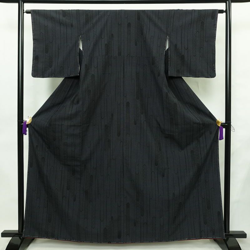 塩沢紬 証紙あり 紬 しつけ糸付き 正絹 古典柄 袷仕立て 身丈162.5cm 裄丈62.5cm リサイクル着物 着物 未使用品 青・紺_画像1