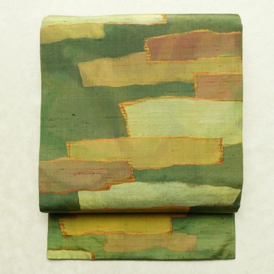 名古屋帯 六通柄 良品 正絹 幾何学柄・抽象柄 名古屋仕立て なごや帯 リサイクル帯 帯 モダン 緑・うぐいす色