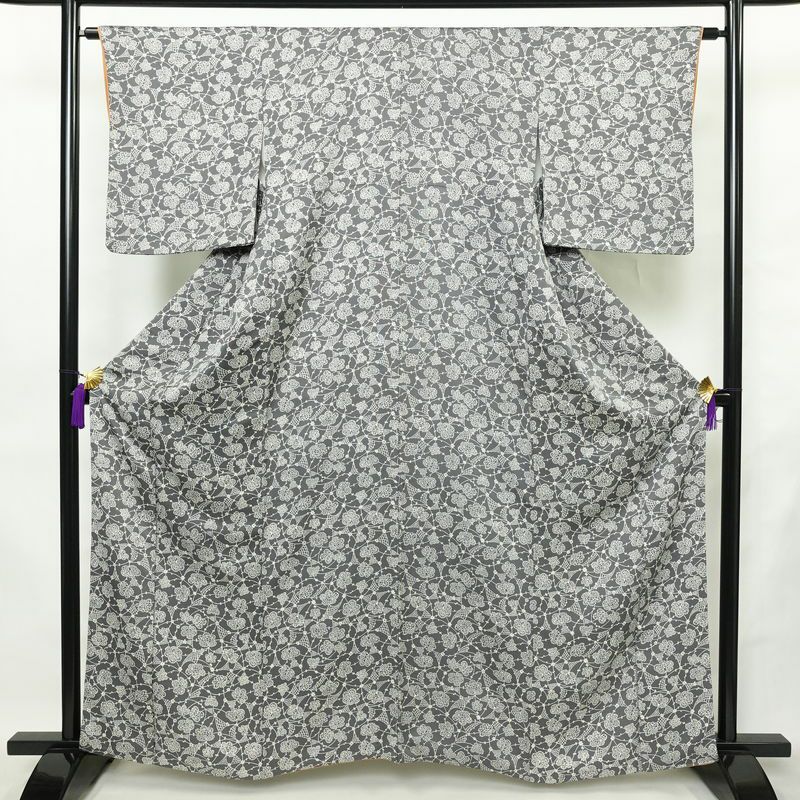 小紋 良品 総柄 正絹 花柄 袷仕立て 身丈161.5cm 裄丈62cm リサイクル着物 着物 グレー