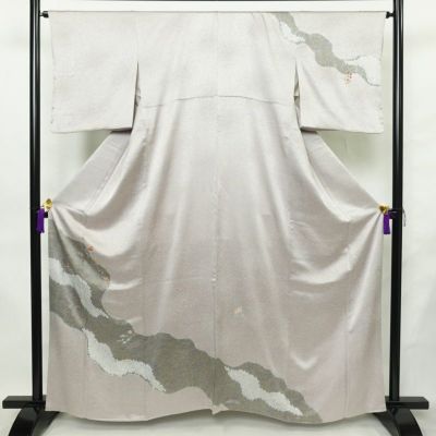 訪問着 良品 絞り 正絹 花柄 袷仕立て 身丈161cm 裄丈65cm リサイクル着物 一部しつけ糸付き 着物 刺繍 金彩 入学式 卒業式 七五三 お宮参り フォーマル 紫・藤色